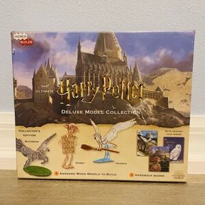 Harry Potter Deluxe Model & Book Collection